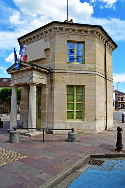 Zehirli Fransa Mayıs 2020 Şehir Merkezindeki Eski Tüketim Binası — Stok fotoğraf