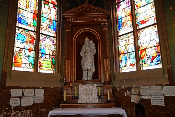Triel Sur Seine Francia Mayo 2020 Histórica Iglesia San Martín —  Fotos de Stock