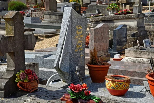 Vernouillet Francia Mayo 2020 Cementerio Centro Del Pueblo — Foto de Stock