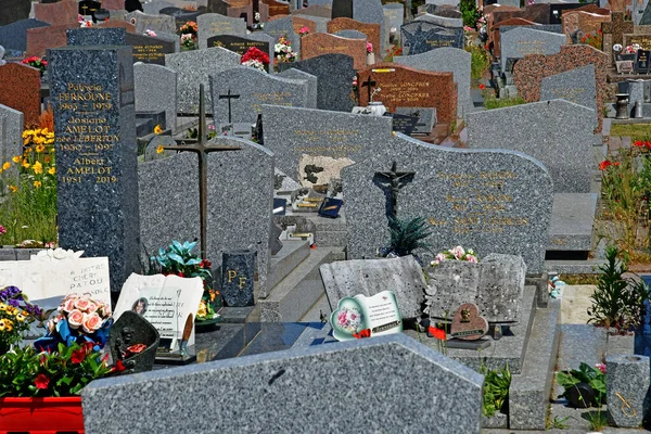 Обергенвиль Франция Мая 2020 Года Кладбище — стоковое фото