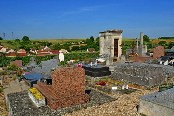Jumeauville Fransa Mayıs 2020 Mezarlık — Stok fotoğraf