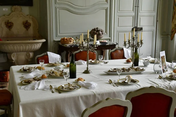 Chaussy Villarceaux Fransa Haziran 2020 Yüzyıl Tarihsel Şatosunun Yemek Odası — Stok fotoğraf