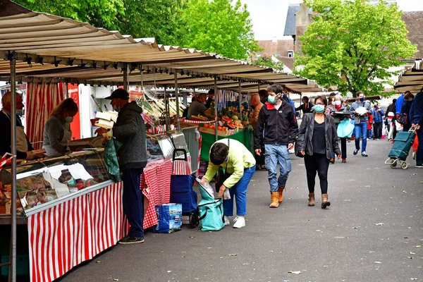 Verneuil Sur Seine Francia Junio 2020 Mercado —  Fotos de Stock