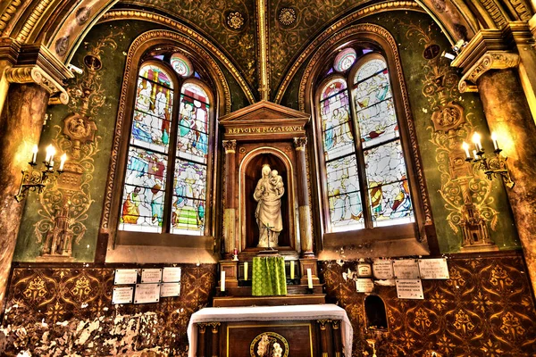 塞纳河畔的审判 2020年6月24日 历史上的圣马丁教堂 — 图库照片