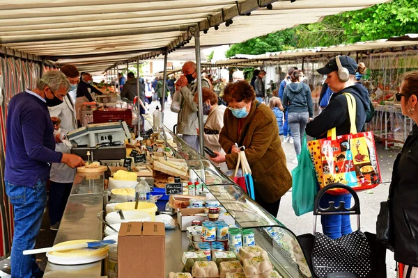 Verneuil Sur Seine Γαλλία Ιούνιος 2020 Αγορά — Φωτογραφία Αρχείου