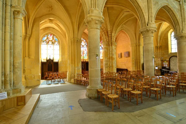 Triel Sur Seine Francia Junio 2020 Histórica Iglesia San Martín —  Fotos de Stock