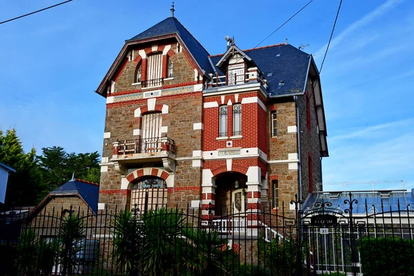 フランスのサンマロ 2020年9月7日 絵のような家 — ストック写真