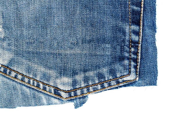 蓝色牛仔裤的面料在白色背景上是孤立的 粗糙而不均匀的边缘 牛仔牛仔撕破 — 图库照片
