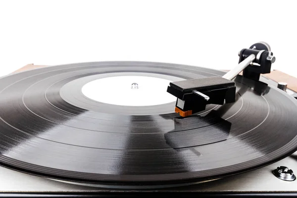 白で隔離ヴィンテージ ターン テーブル ビニール レコード プレーヤーのクローズ アップ レトロなオーディオ機器 レコードのトーンアーム — ストック写真