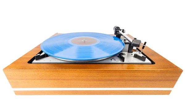 Giradiscos Vintage Con Vinilo Azul Aislado Blanco Plinto Madera Equipo — Foto de Stock