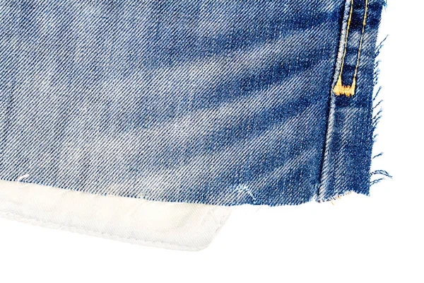 Stuk Blauwe Jeans Stof Geïsoleerd Witte Achtergrond Ruwe Oneffen Randen — Stockfoto