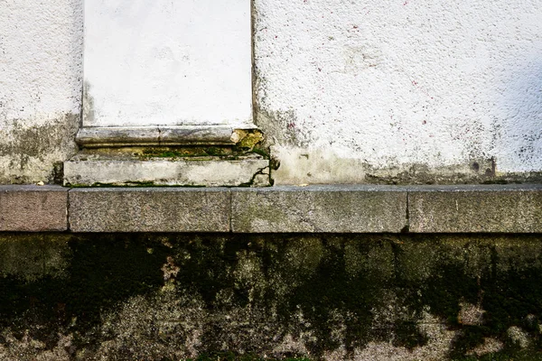 Stare tynkowane ściany ulicy — Zdjęcie stockowe