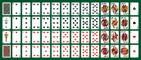 Покер набор с изолированными картами на зеленом фоне. 52 французских игральных карты с джокерами
.