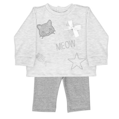 Yeni doğan bebek kız elbise - studio yukarıda izole beyaz vurdu