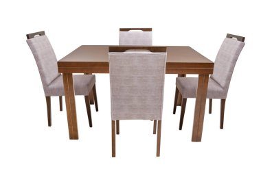 Tablo ve beyaz arka plan üzerinde dört sandalye.