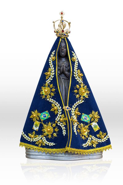 Богоматерь Дивина Провиденсия статуя изолирована на белом
