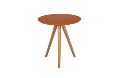 Masa beyaz arkaplanda izole edildi.