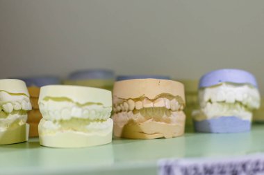 Jaws dişçi masa modeli