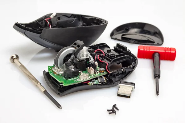 Disassembly Old Wireless Computer Mouse — Stock Photo, Image