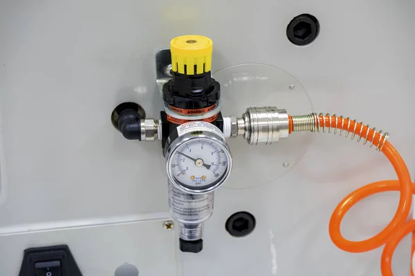 Laboratuar analitik donanımları, Closeup için sağlanan Gaz regülatör.