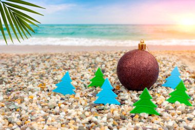 Sıcak ülkelerin plajında yeni yıl teması