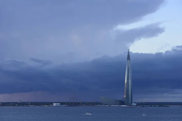 Saint-Petersburg, Rusya, 30 Eylül 2018, yüksek yüksek kulede, Rusya, Avrupa, Lakhta Merkezi, Gasprom, güzel gökyüzü arka plan 