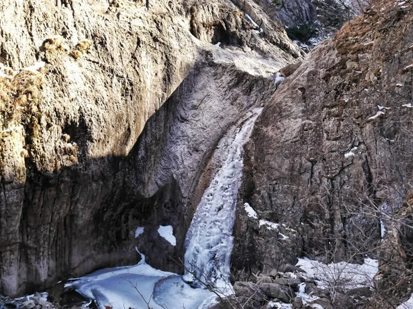 Cascata Ghiacciata Montagna Parco Nazionale Seoraksan Corea Del Sud — Foto Stock