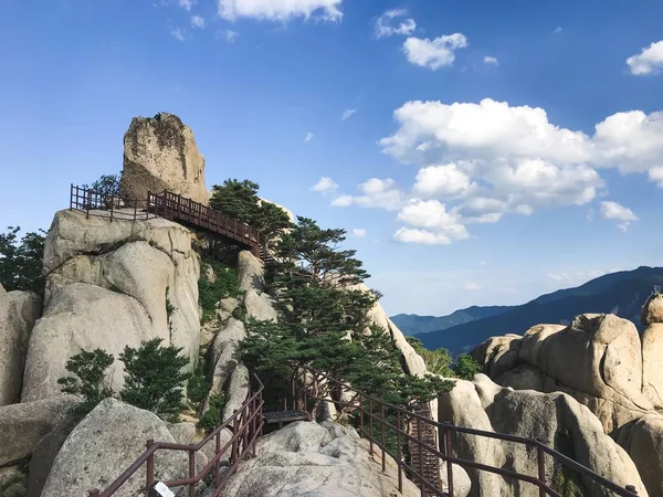 Rocha Ulsanbawi Parque Nacional Seoraksan Coreia Sul — Fotografia de Stock