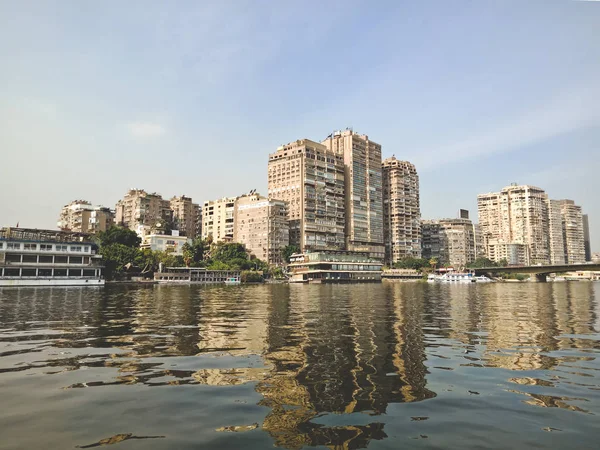 Velké Budovy Pobřeží Nilu Město Káhira Egypt — Stock fotografie