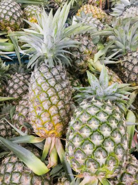 Tayland pazarında Pieapple
