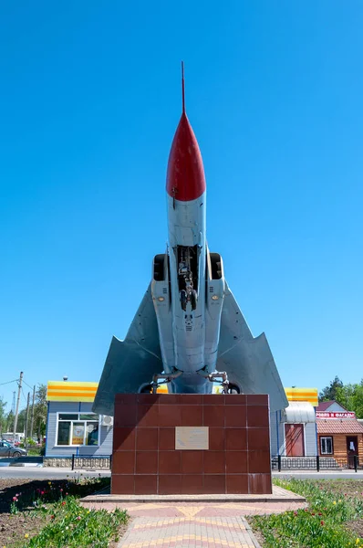 항공기 Mig 기념물 러시아의 영공의 수비수에 스테파니체프 거리에서 자돈스크 리페츠크 — 스톡 사진