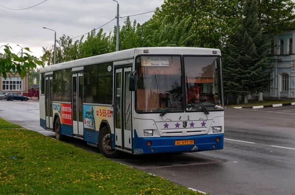 Ônibus Cidade Nefaz 5299 Rua Soviética Lebedyan Região Lipetsk Federação — Fotografia de Stock