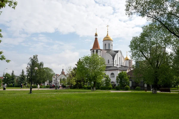 Kościół Kazańskiej Ikony Matki Bożej Reutow Obwód Moskiewski Federacja Rosyjska — Zdjęcie stockowe
