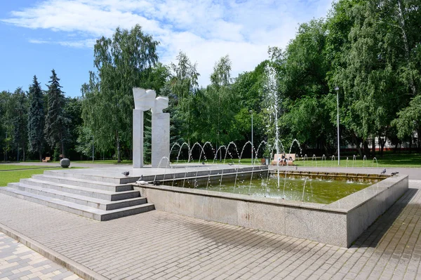 Fountain Memorial Sign Hero Cities Kuzminki Moscow Russian Federation July — Stock Photo, Image