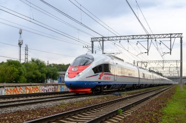 Yüksek hızlı DC-AC elektrikli çoklu birimler EVS2-01 