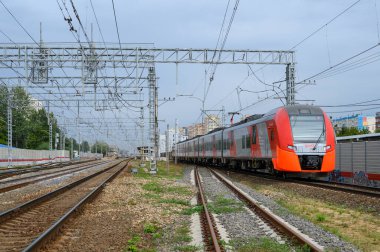 Speed DC elektrikli çoklu birimler ES2GP-017 