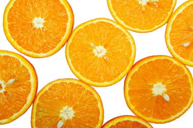  Beyaz arka plan üzerinde taze portakal dilimleri. Portre.