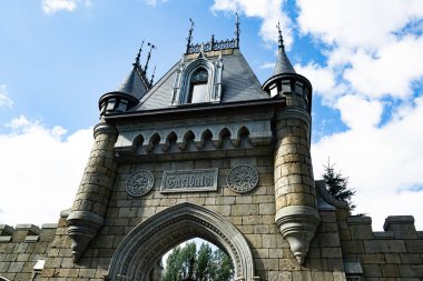 Hryaschevka, Rusya - 28 Temmuz 2019 : Hryaschevka köyündeki Garibaldi Kalesi Turizm Merkezi, Samara bölgesi, Rusya