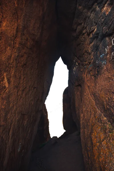 Εκπληκτικό Σχηματισμό Σπηλαίου Και Βράχων — Φωτογραφία Αρχείου