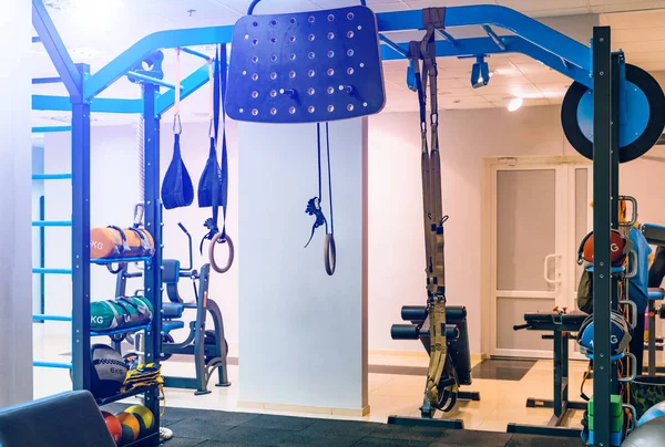 Equipamento Moderno Para Fazer Exercícios Esportivos Ginásio Leve Fitness Ginástica — Fotografia de Stock