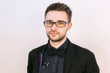 yakışıklı adam izole arka plan