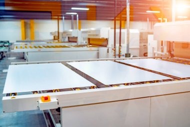 Güneş enerjisi tesisi. Güneş pilleri üretimi.