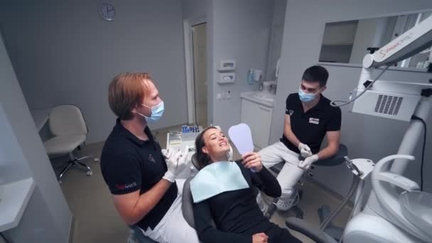 Woman Stomatologist Office Female Patient Sitting Dental Chair Looking Mirror — Stock Video