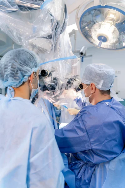 Operación Hospital Concepto Salud Equipo Cirujanos Trabajando Enfoque Selectivo Fondo — Foto de Stock