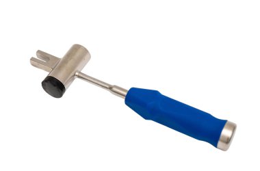 Beyin cerrahisinde kullanılan cerrahi bir alet. Nöroşirürjide kullanılmak üzere tasarlanmış özel bir cerrahi alet. Metalik kaplamasını ve ergonomik sapını gösteriyor..