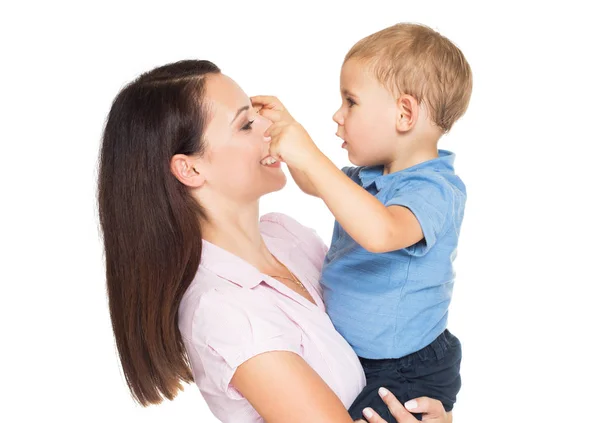 Schöne Lächelnde Junge Mutter Mit Ihrem Kleinen Sohn Echte Familie — Stockfoto