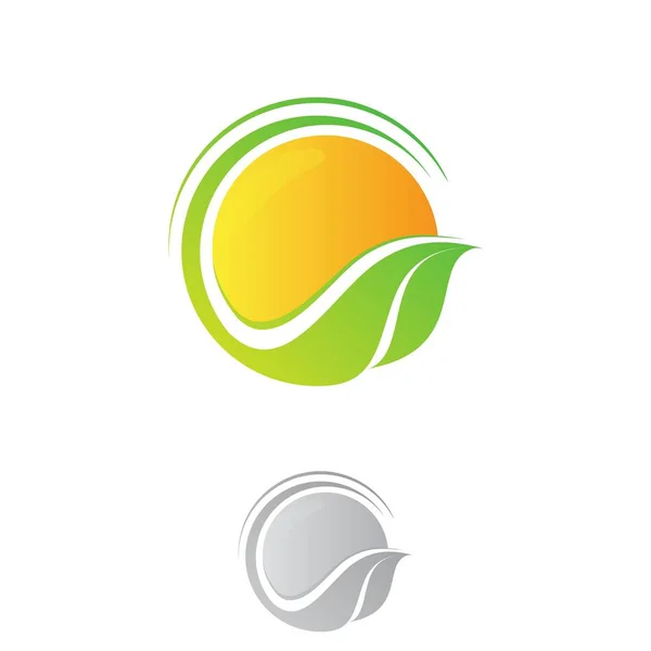벡터 태양둥근 녹색 잎 봄 여름 생태계 상징 — 스톡 벡터
