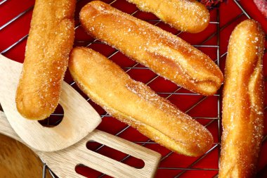 Bicho-bicho adlı taze pişmiş Filipinli incelik