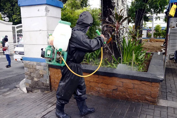 Antipolo City Filipinas Junio 2020 Desinfectante Spray Para Trabajadores Salud —  Fotos de Stock