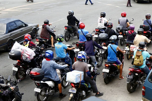 Antipolo Şehri Filipinler Haziran 2020 Sürücüler Diğer Araçlar Kavşakta Duruyor — Stok fotoğraf